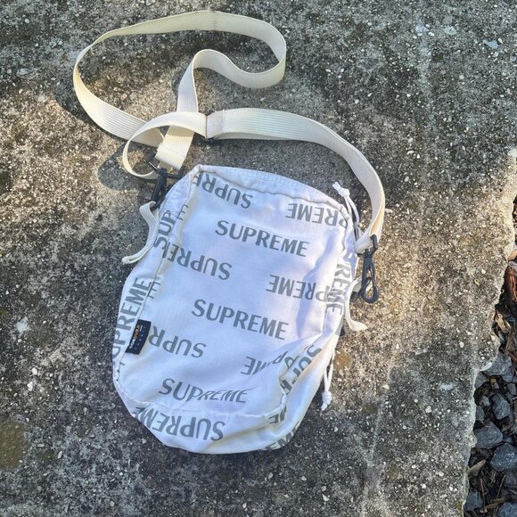 Vintage Supreme 3M Repeat Shoulder Bag White FW16 Y2k Streetwear - Picture 2 of 6